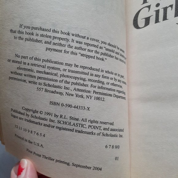 Point Thriller Ser. The Girlfriend by R. L. Stine (2004, Digest Paperback) - Picture 11 of 14